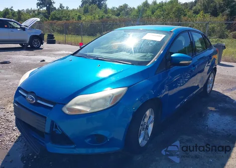 2014 Ford Focus Se z USA, uszkodzony, nr VIN 1FADP3F25EL233696